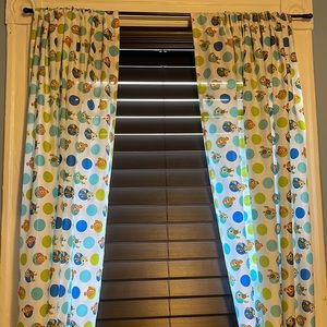 Finding Nemo curtains and rug